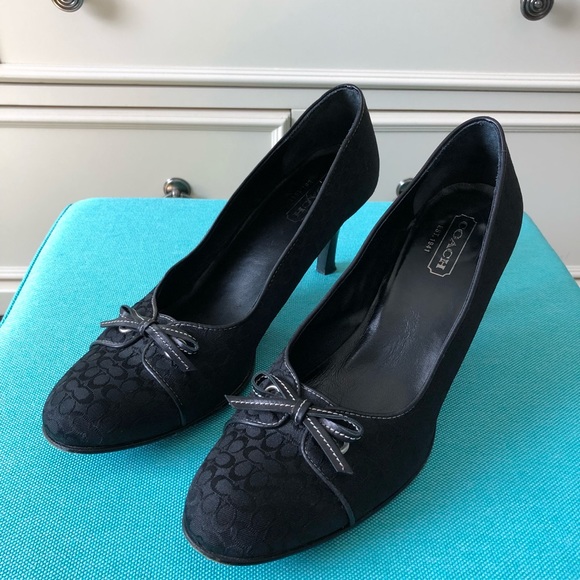 Coach Maryjane size 8-1/2 - Picture 3 of 4